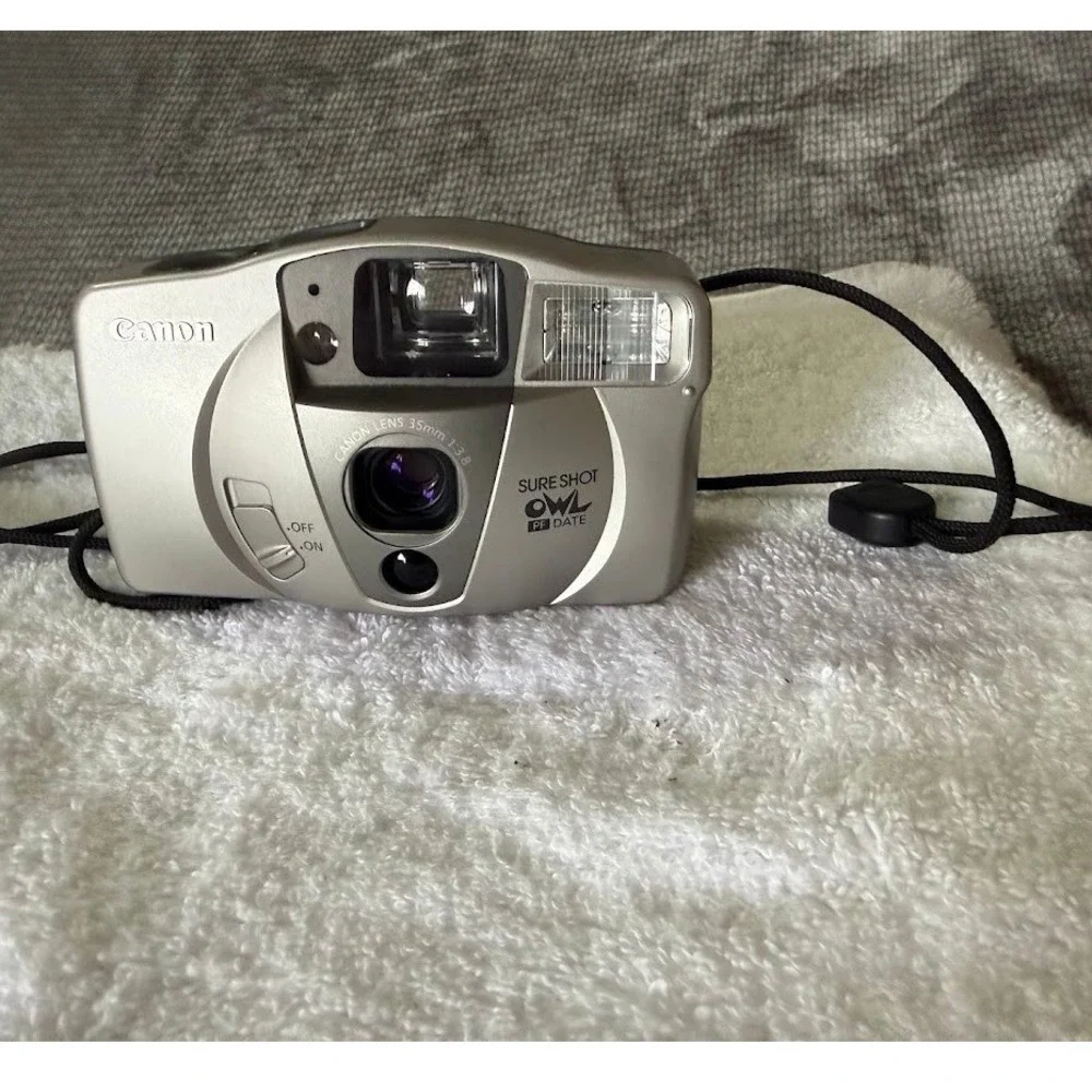 Canon Sure Shot Owl PF Date 35mm Film Camera Silver With Manual.